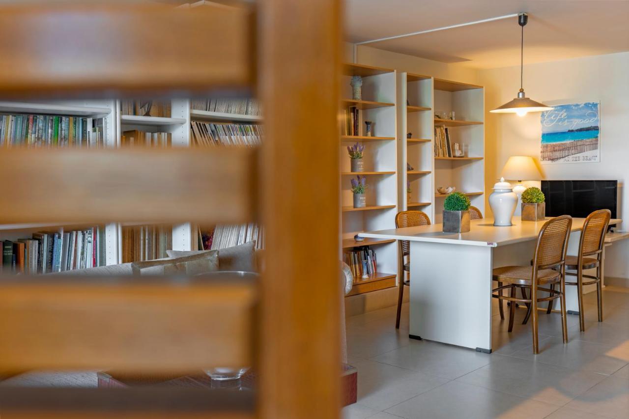 Couple'S Getaway , Modern Amenities & Sophisticated Style Apartment Rhodes City Exterior foto